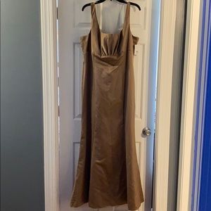 David’s Bridal Satin Trumpet Gown